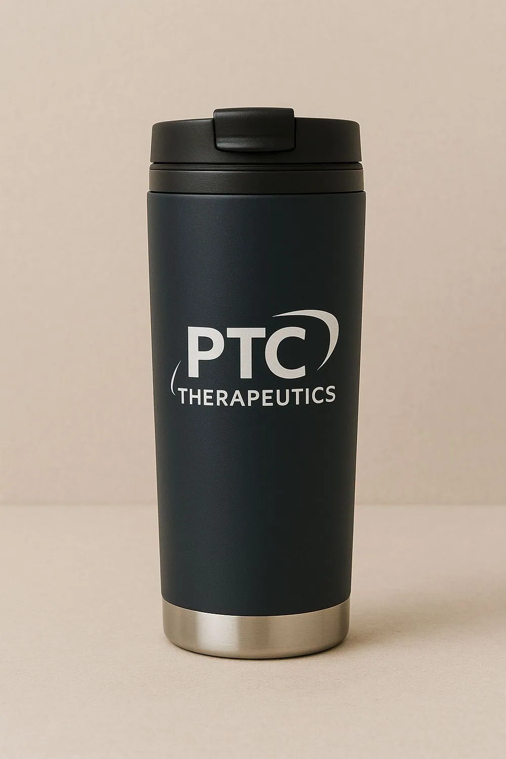 Vaso térmico negro personalizado con el logo de PTC Therapeutics, producido por C.I.M